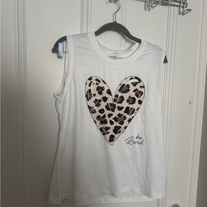 Chic White Leopard Heart Tank Top
